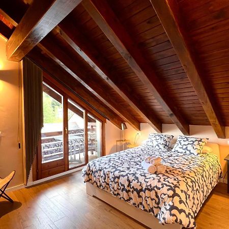 Appartamento Duplex La Roca - L'Amfitriona Espot Esterno foto