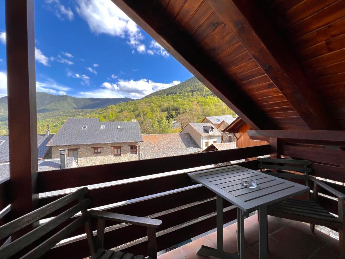 Appartamento Duplex La Roca - L'Amfitriona Espot Esterno foto