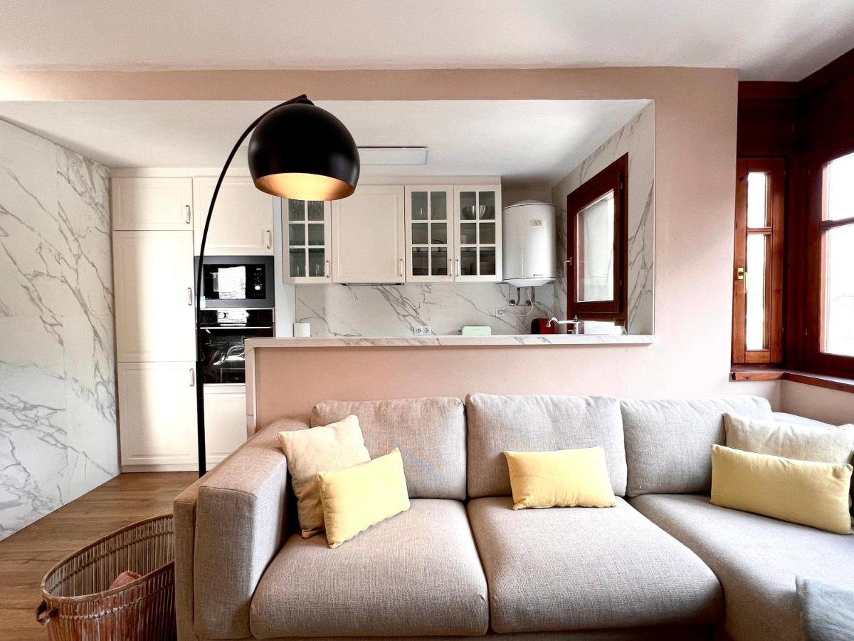 Appartamento Duplex La Roca - L'Amfitriona Espot Esterno foto