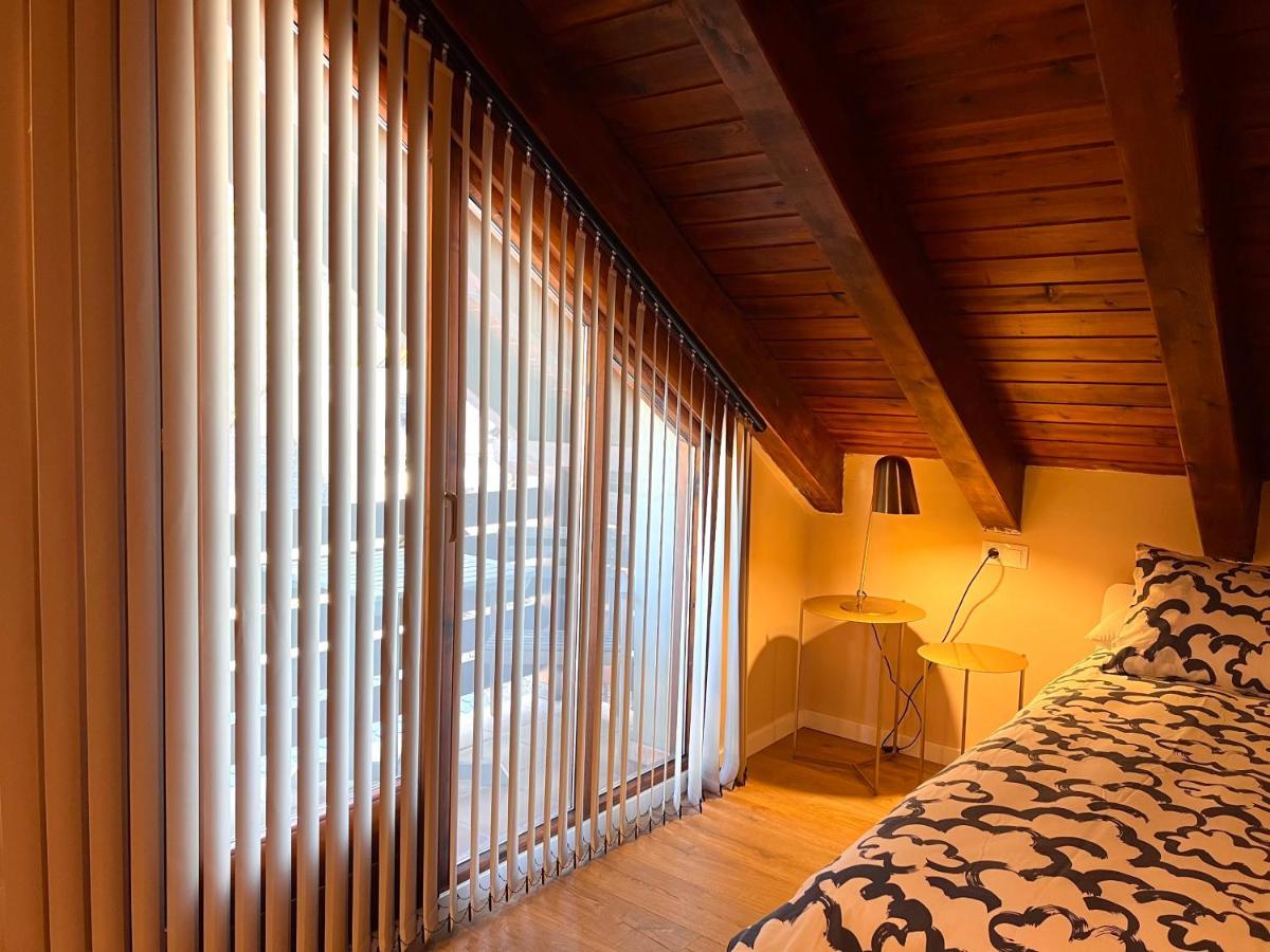 Appartamento Duplex La Roca - L'Amfitriona Espot Esterno foto