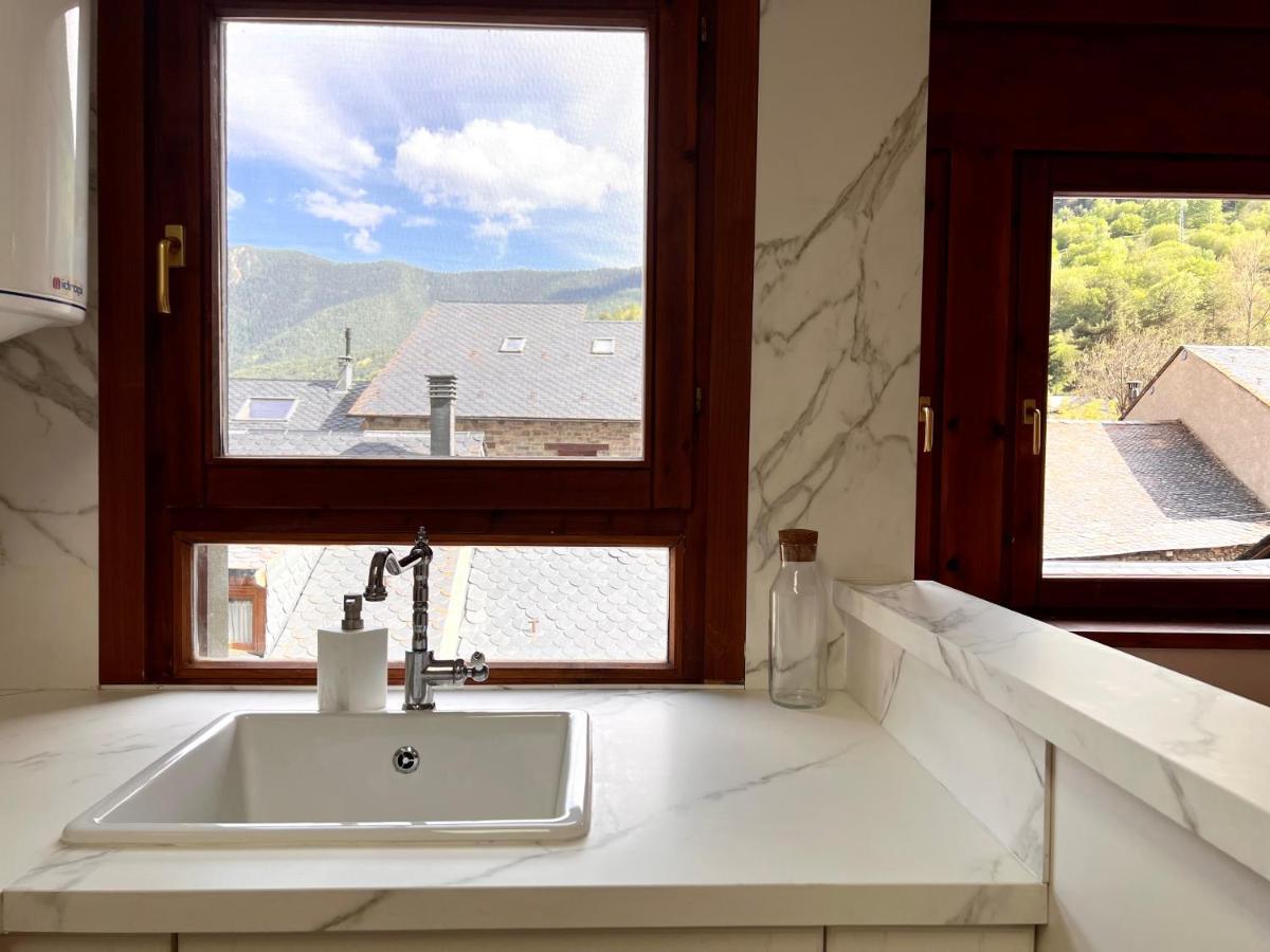 Appartamento Duplex La Roca - L'Amfitriona Espot Esterno foto