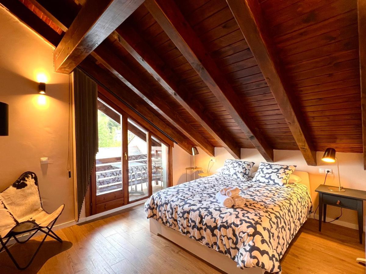 Appartamento Duplex La Roca - L'Amfitriona Espot Esterno foto