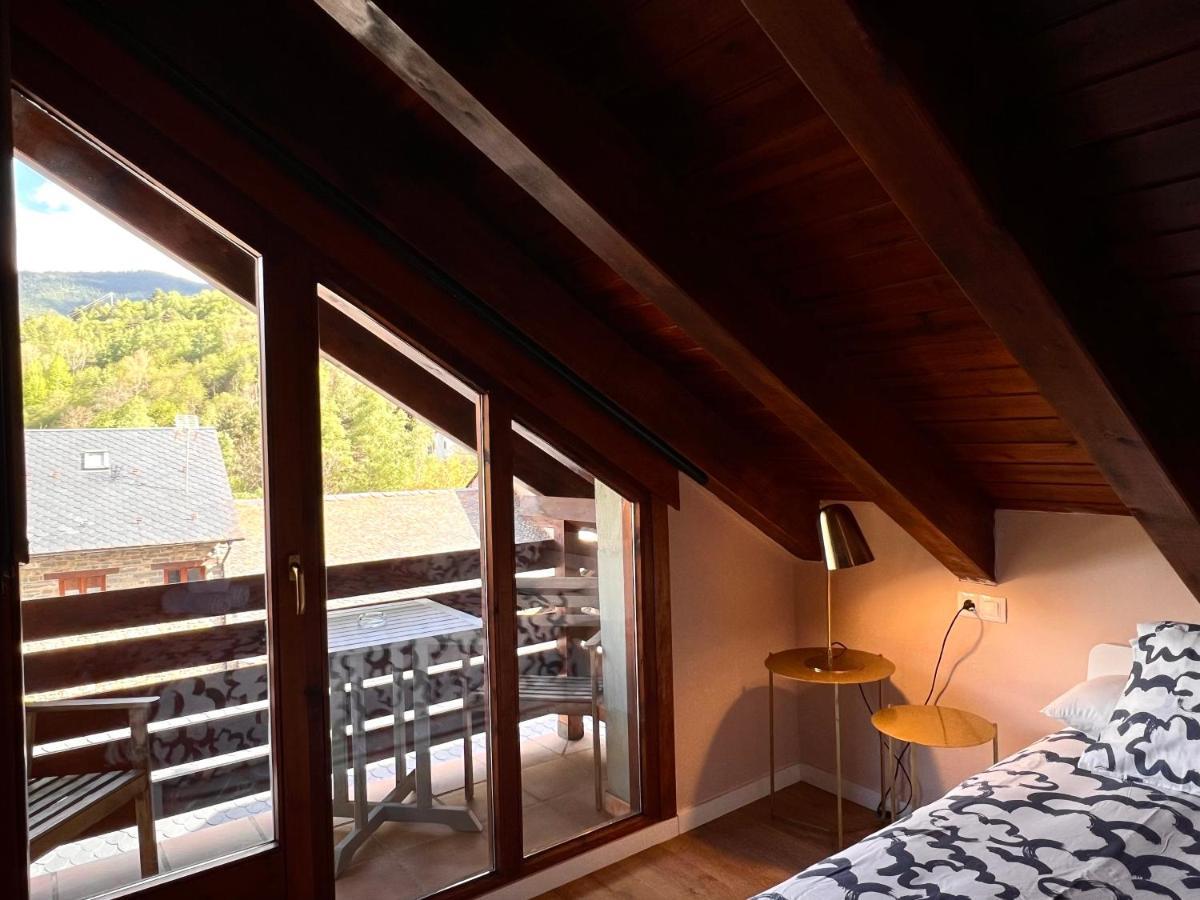 Appartamento Duplex La Roca - L'Amfitriona Espot Esterno foto