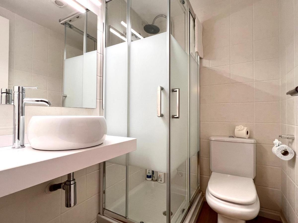 Appartamento Duplex La Roca - L'Amfitriona Espot Esterno foto